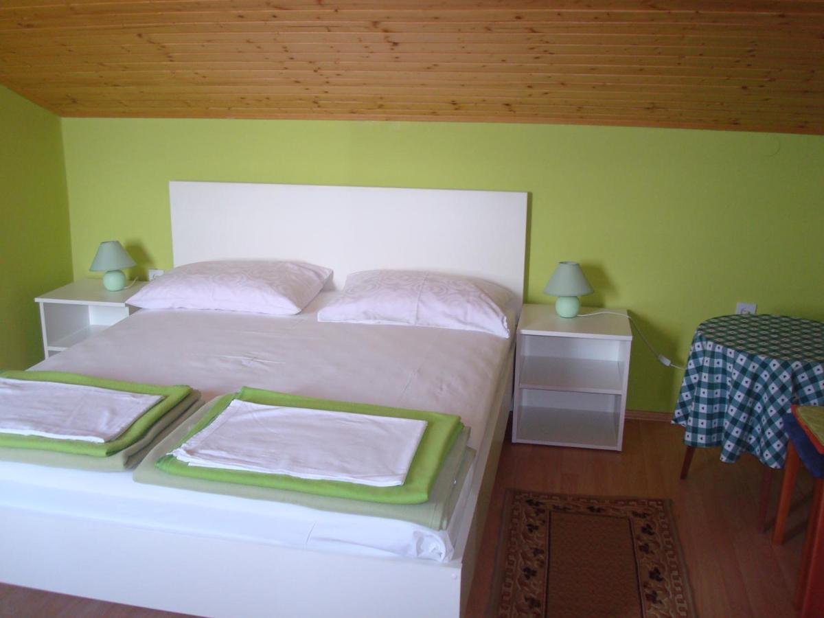 Apartmani Zafaranic Crikvenica Kültér fotó